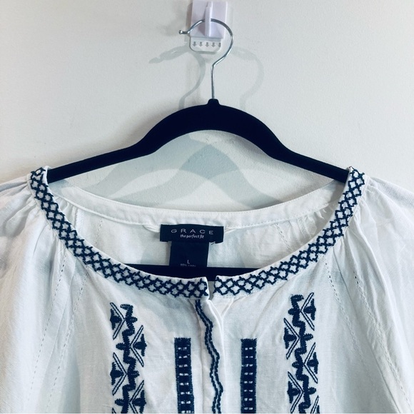 GRACE Sz L Embroidered Sleeves and Front Straight Lines Balloon  Sleeves Tunic - Picture 4 of 10